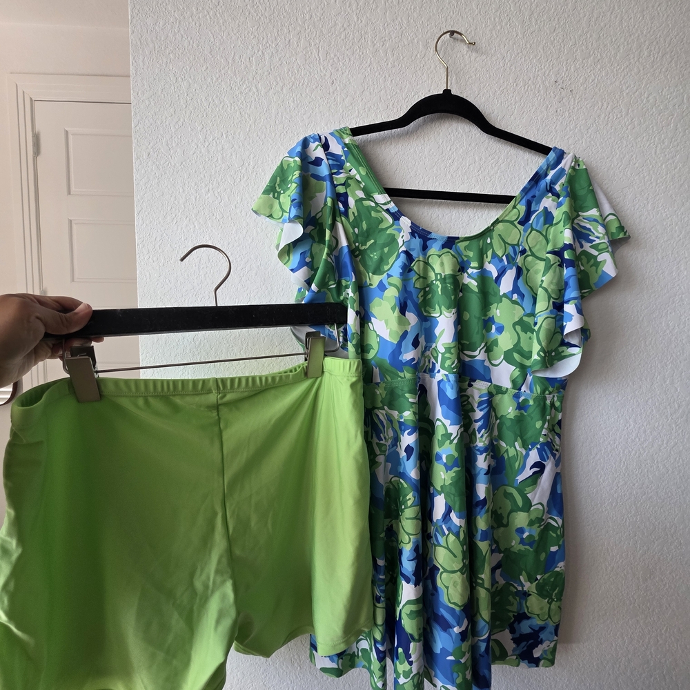 Floral Ruffle Blouse and Green Shorts Swim Suit Set Shein Curve